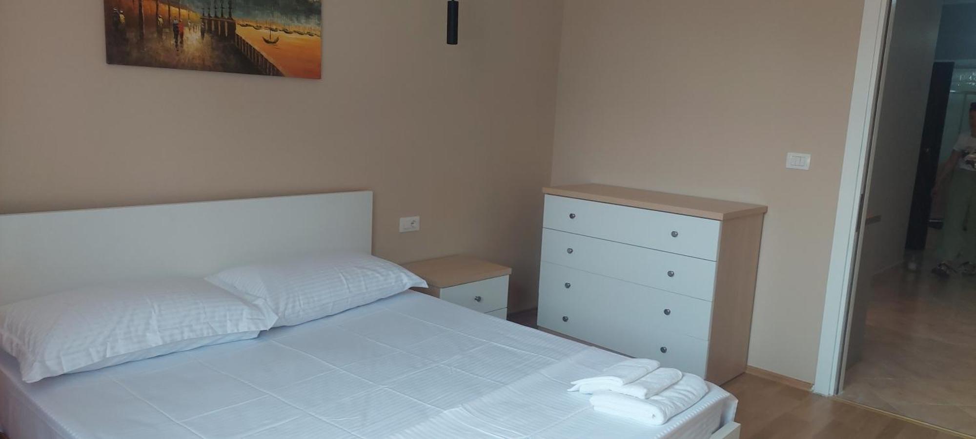 Lu-Er Tirana Center Apartment Kültér fotó